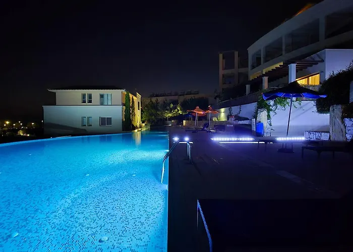 Css Coastal Smart Superior With Gym Spacious アパート