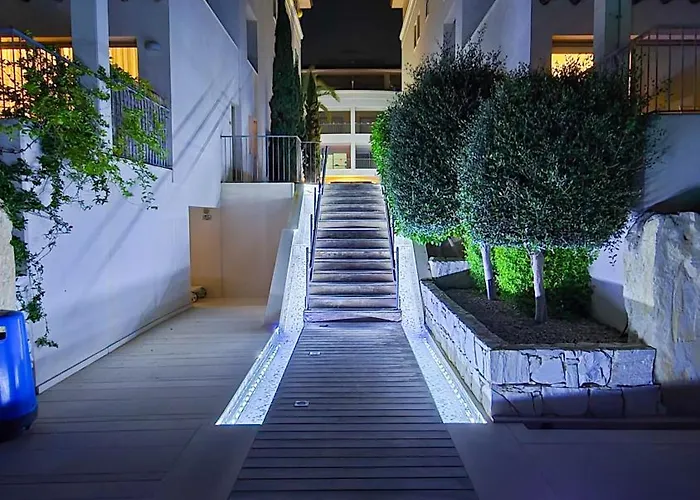 Css Coastal Smart Superior With Gym Spacious *