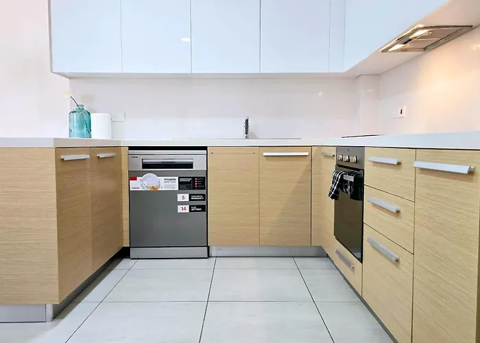 Css Coastal Smart Superior With Gym Spacious